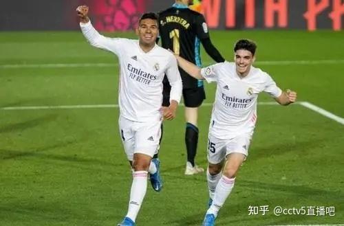 爱游戏中国-离谱！皇家社会围绕欧超杯篮板制胜欧篮联今晚刷纪录，尼斯集结日官宣签约